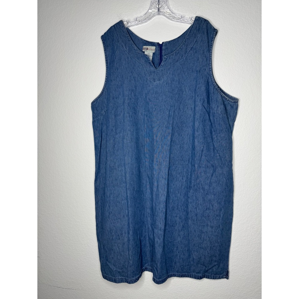 Faded Glory Womens Size 26W Denim Shift Dress Medium Wash Cotton V-Neck Jean 90s